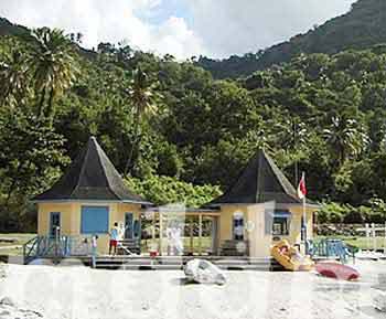 10_JAL172BEACH