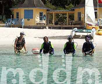 10_JAL198BEACH
