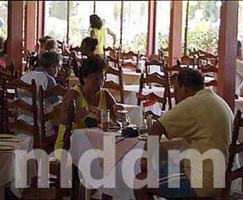 PAP4_068FOOD