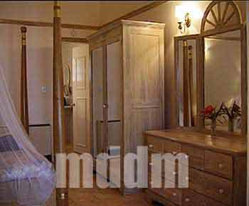 RVOUS007ROOM