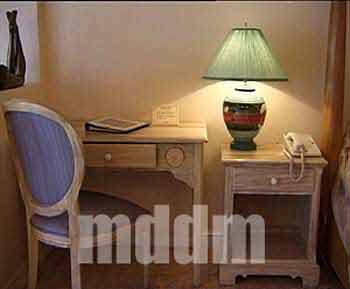 RVOUS009ROOM