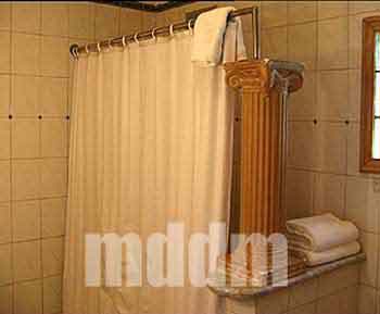 RVOUS010ROOM