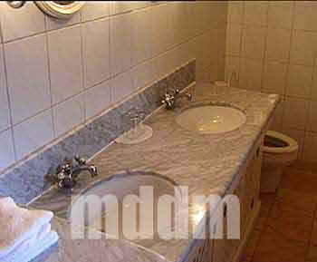 RVOUS011ROOM