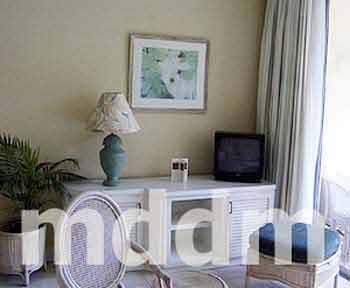 ROYAL107BED2
